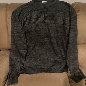 Calvin Klein Men’s Long Sleeve Sweater